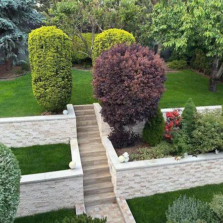 Villa - Wellness, Pool, Jacuzzi, Sauna, Garden, Terraces