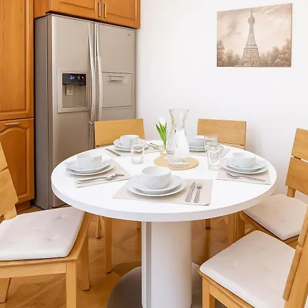 - Wellness, Pool, Jacuzzi, Sauna, Garden, Terraces *